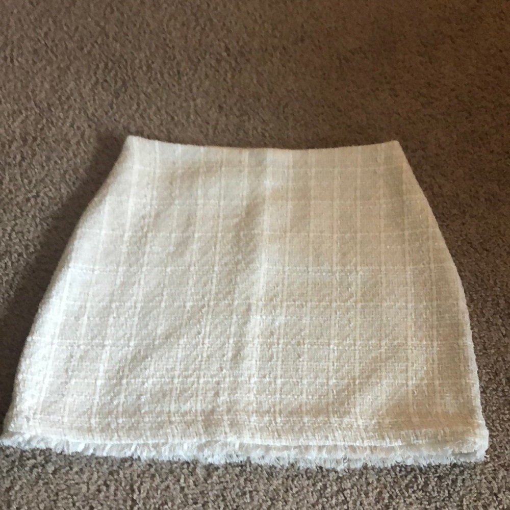 Express mini skirt